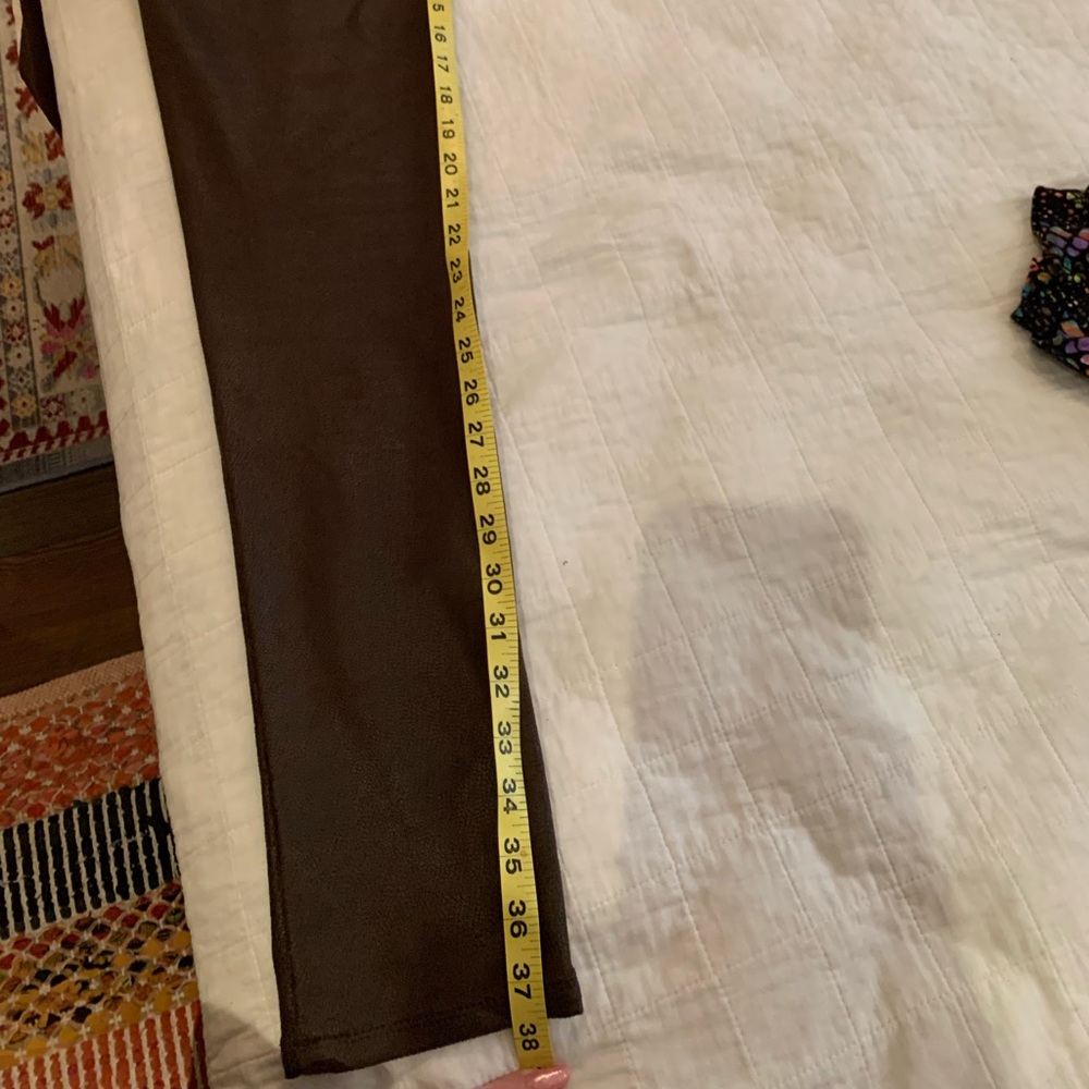 đź’•SOLD DESIGN LABđź’•BROWN COATED SKINNY JEANS. EXCELLENT CONDITION!! - Picture 10 of 10